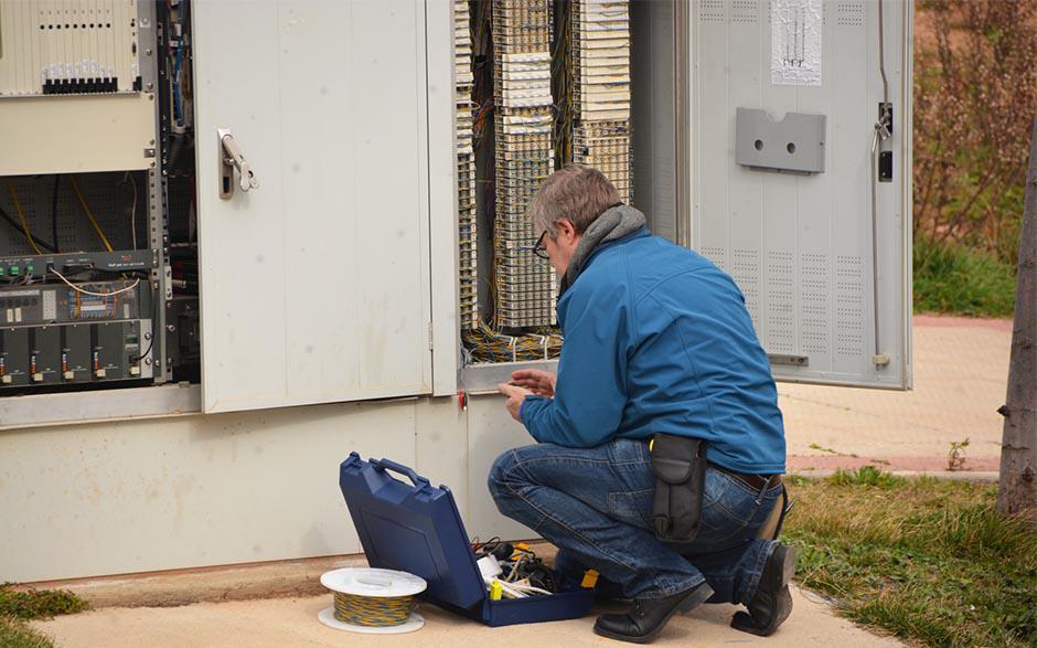 cherche électricien Maisons-Alfort